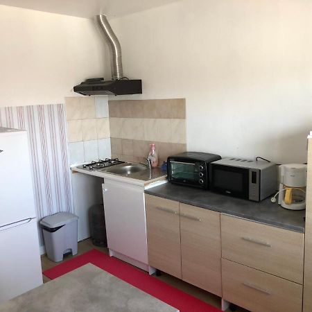 Gite De La Nievre - Centre Ville-2E Etage Flixecourt Екстериор снимка
