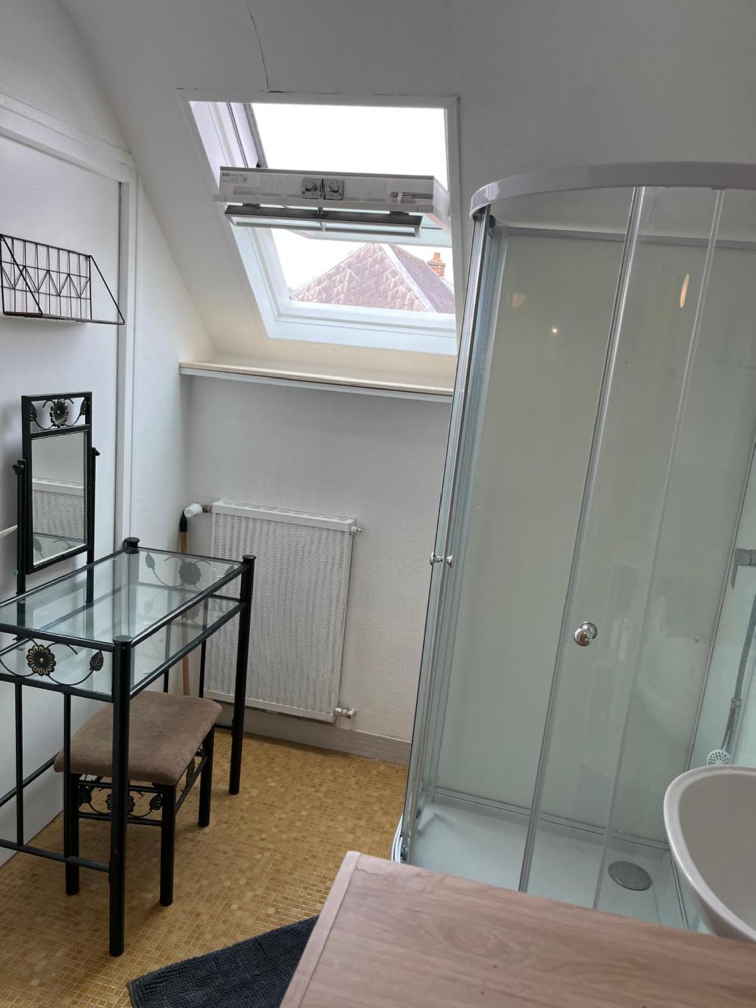 Gite De La Nievre - Centre Ville-2E Etage Flixecourt Екстериор снимка